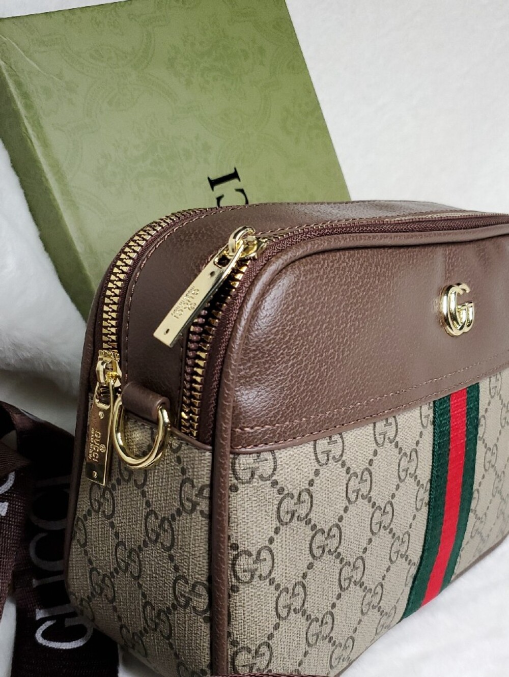 Brown GG Supreme Messenger with Green-Red Web Stripe - Picture 5 of 15